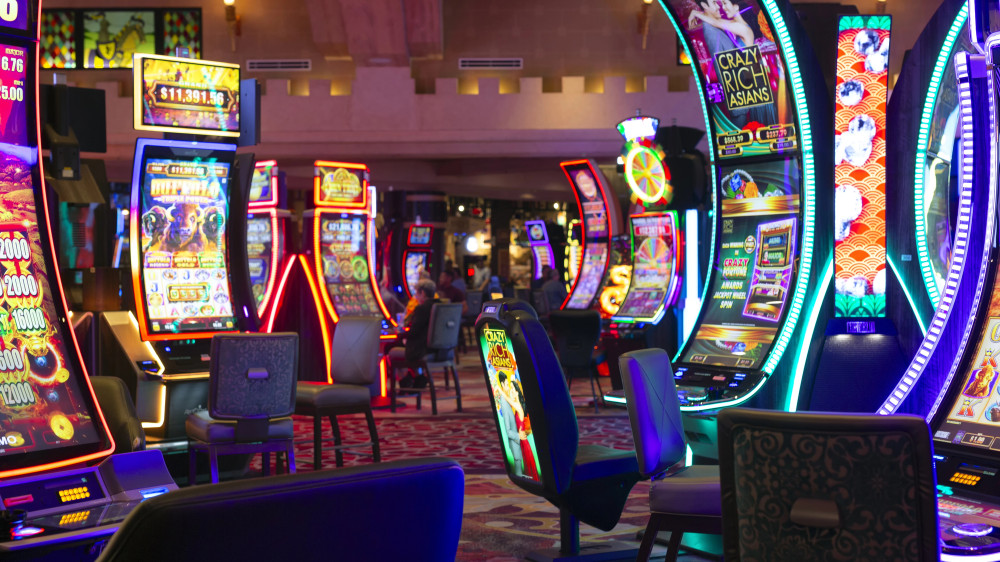 Иностранцам — можно, казахстанцам — нет: новые казино откроют в Казахстане