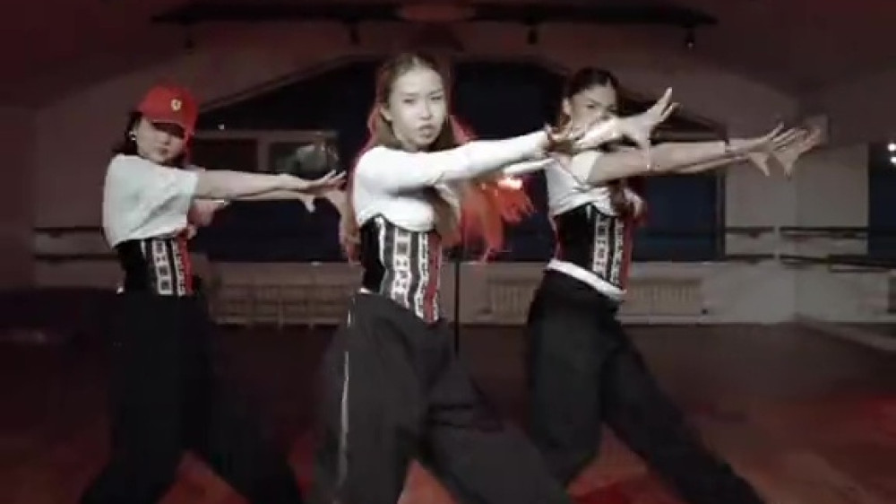 Зумеры запустили новый патриотичный тренд к Наурызу