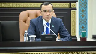 Маулен Ашимбаев: новая Конституция - это ответ на внешние вызовы эпохи