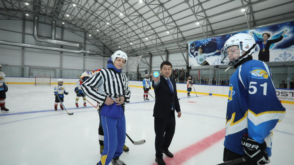 В Мангистау открылся ледовый дворец международного уровня