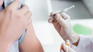 Вспышка менингита в Британии: стоит ли Казахстану опасаться - биолог