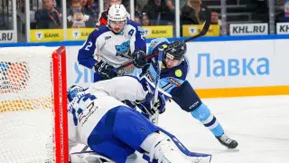 “Барыс“ завершил регулярный сезон КХЛ матчем против “Сибири“