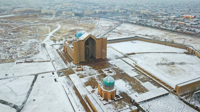 Мавзолей Ходжи Ахмеда Ясави в Туркестане.  Фото: depositphotos.com