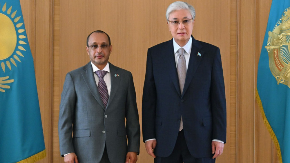 Токаев принял посла ОАЭ в Казахстане