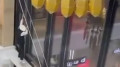 Подросток спрыгнул с высоты и пробил крышу в ТРЦ: видео