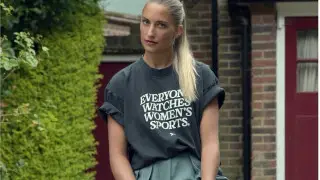 Красавица-теннисистка заключила неожиданный контракт: она сможет зарабатывать вне игры