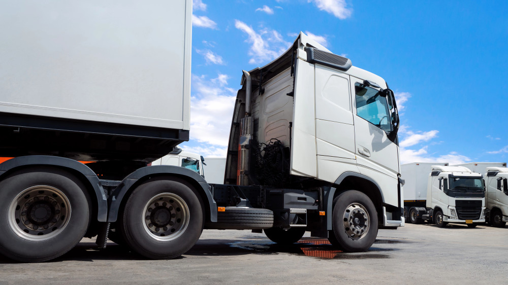 В спецЦОНах Алматы выявили преступную схему