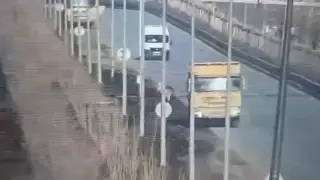 Казахстанца лишили прав за использование тряпки не по назначению