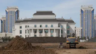 театр Куанышбаева