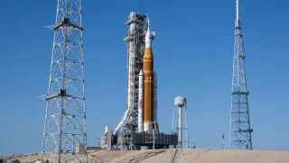 Впервые за полвека: NASA отправило астронавтов к Луне в миссии “Артемида-2“