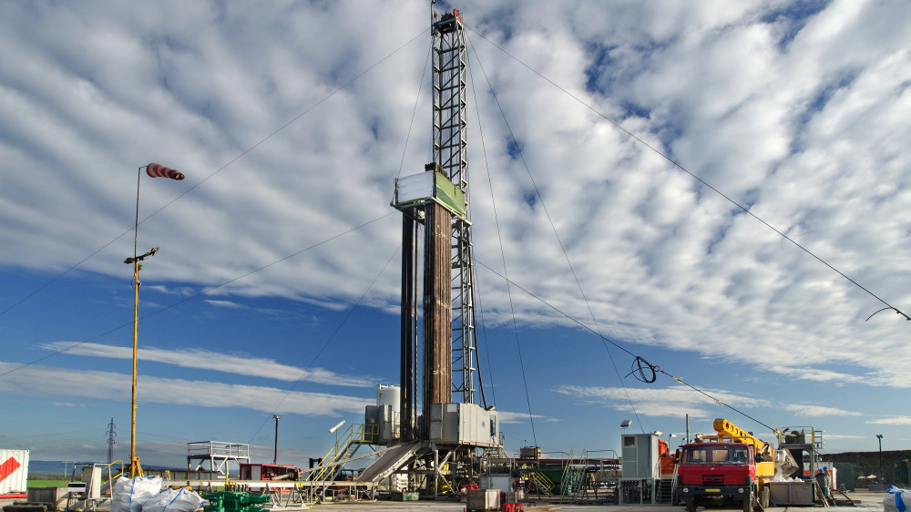 Казахстан будет искать нефть и газ на малоизученных территориях