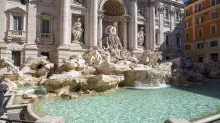 “Прощай, мелочь!“ Туристы в Риме придумали замену популярной традиции