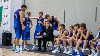 Как тренер из Рудного помогает детям находить себя через баскетбол