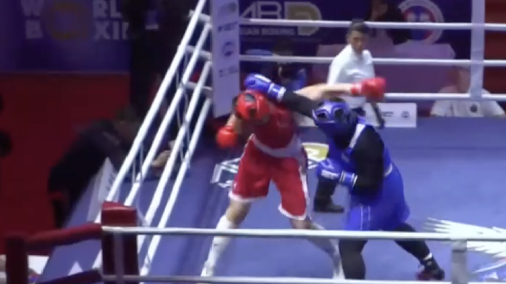 Кадры из видео