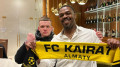 “Подарил шарф “Кайрата“: казахстанец получил “удар“ в печень от легенды UFC Джона Джонса