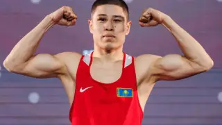 Раундовой “перестрелкой“ обернулся бой чемпиона мира из Казахстана против узбекистанца