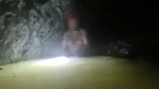 Шахтера, который 14 дней провел в затопленном руднике, нашли живым