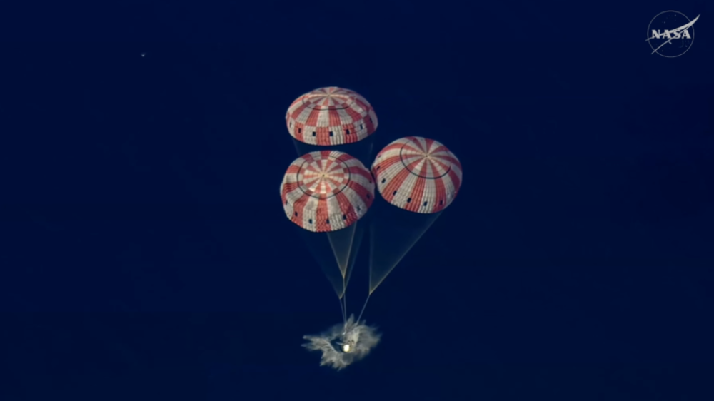 Миссия “Артемида-2“ завершилась: экипаж успешно вернулся на Землю