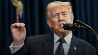 Трамп жёстко пригрозил судам Ирана за приближение к блокаде в Ормузском проливе