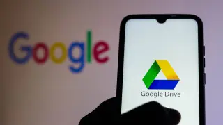 Казахстанские пользователи iCloud и Google Drive рискуют потерять деньги - Генпрокуратура