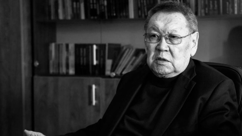 Токаев выразил соболезнования родным Есмухана Обаева