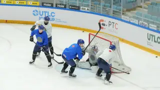 “Почему бы и нет?“: тренер сборной Казахстана объяснил состав на ЧМ