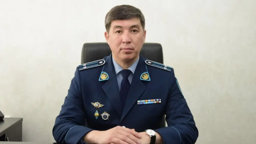 Бывшего начальника полиции Атырау Бактыбека Исаева поместили в СИЗО