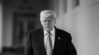 США захватили иранское судно в Оманском заливе при попытке прорыва блокады - Трамп