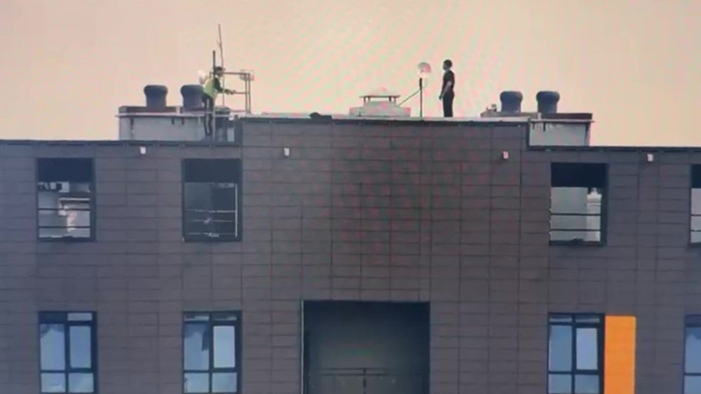 Драма на крыше ЖК в Астане - полиция показала видео переговоров