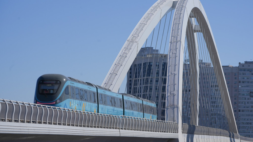 Сроки запуска LRT уточнил аким Астаны