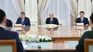 Прямые рейсы и туризм - о чём договорились президенты Казахстана и Монголии