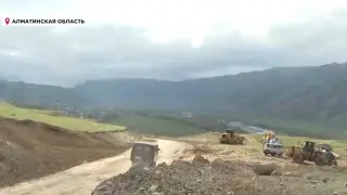 В Алматинской области началось строительство асфальтовой дороги к озеру Кайынды