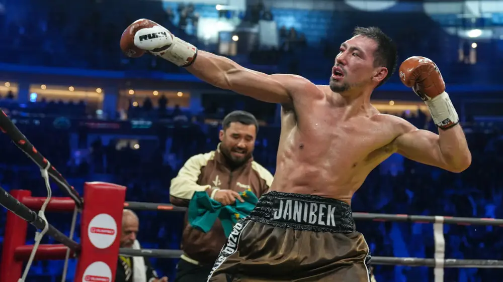 “Он боится“ - Жанибек Алимханулы ответил на призыв лишить его титула WBO