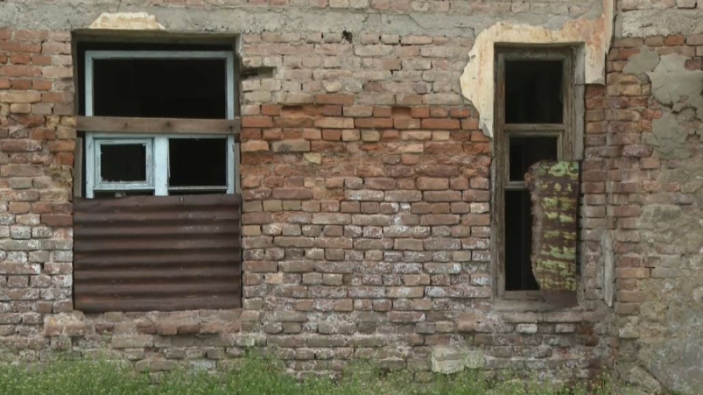 “Всё разваливается“. Жители в области Жетысу пожаловались на невыносимые условия