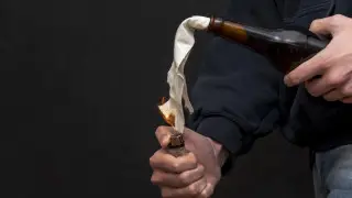 Астанчанину заказали поджог дома через Instagram