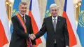 Токаев наградил премьер-министра Чехии орденом