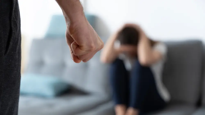 Облил бензином и поджёг сожительницу: костанайцу ужесточили наказание