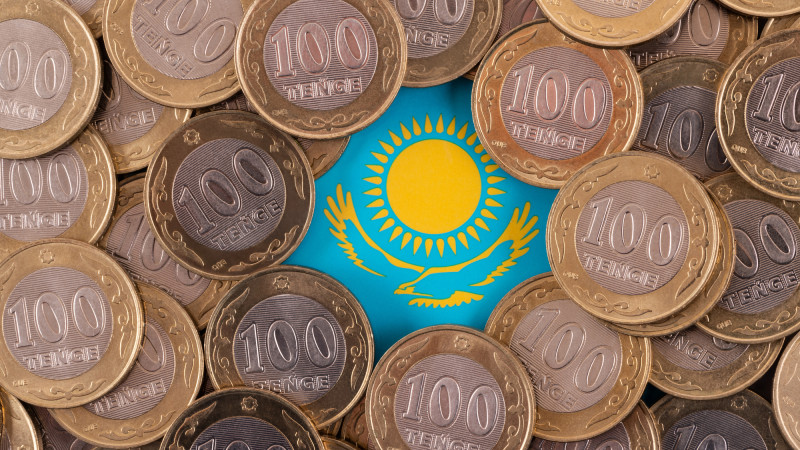 Казахстан столкнулся с классической “ловушкой среднего дохода“ - Токаев