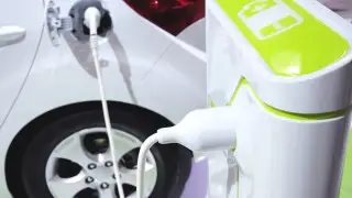 Новый цвет автомобильных номеров появится в Казахстане