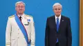 Токаев вручил госнаграды силовикам