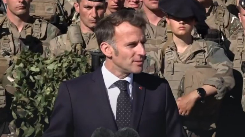 Макрон призвал “немедленно и безоговорочно“ снять блокаду Ормузского пролива