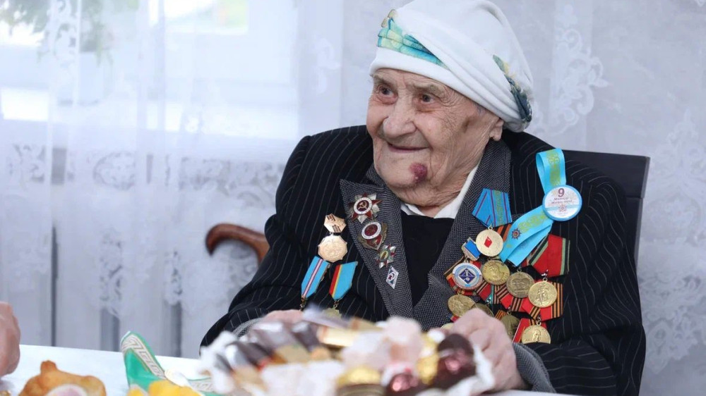 “Я каждого помню“ - 102-летняя карагандинка о раненых солдатах и войне