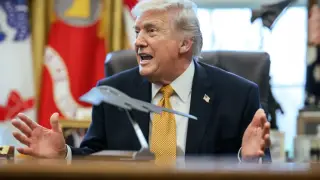 Соглашение c Ираном о перемирии - на ИВЛ, один процент, что выживет - Трамп
