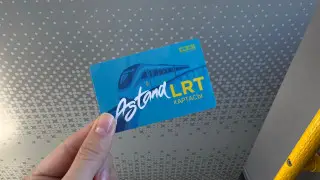 Без жетонов и налички - как платить за проезд в "Астана LRT"