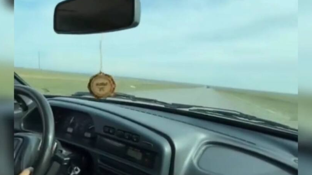 15-летний казахстанец угнал автомобиль деда, чтобы снять видео для TikTok