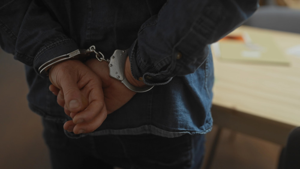 Менеджер автосалона взял у покупателей 118 миллион