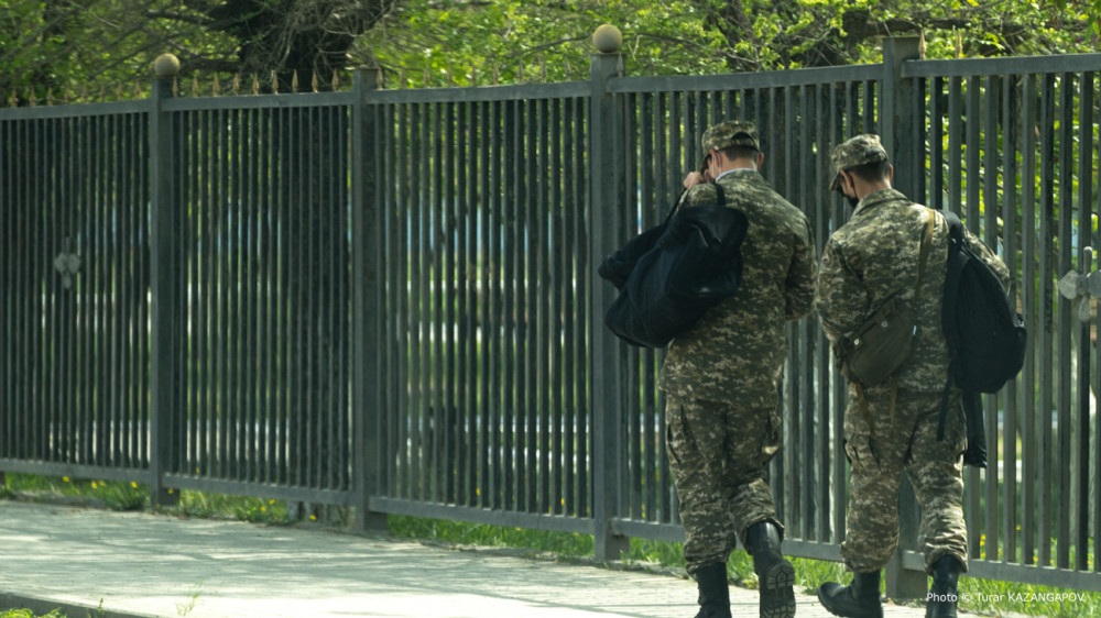 “Домой никого не отправляют“: в Казахстане новобра