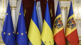 ЕС запускает переговоры с Украиной и Молдовой после снятия вето Венгрии
