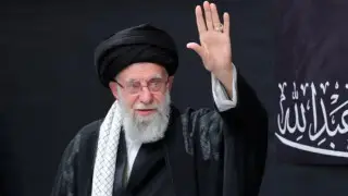 Власти Ирана назначили дату похорон Али Хаменеи через сто дней после его смерти