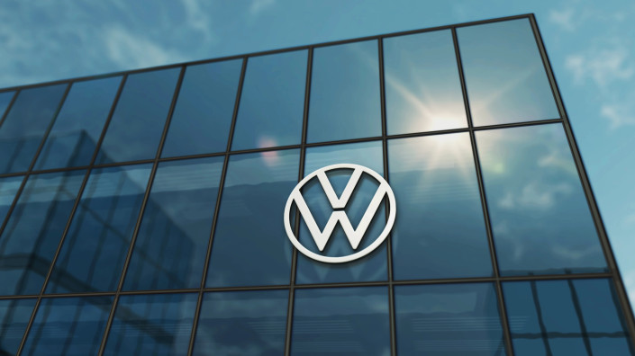 Существование немецкого гиганта Volkswagen находится под угрозой - СМИ